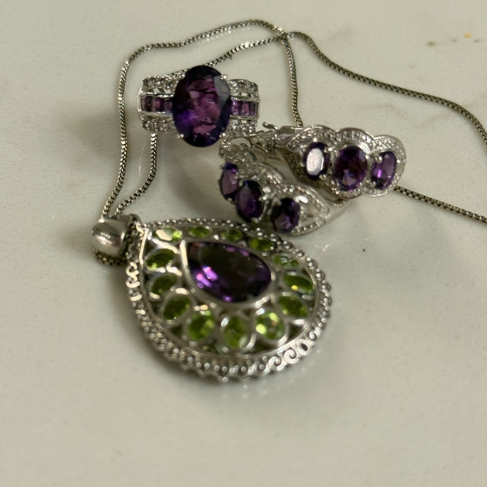 Sterling Silver with Amethyst and Peridot Gemstone Jewelry Set - Picture 2 of 11